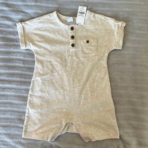 Old navy baby romper